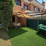 La Casa Del Cipres * Aldeamayor de San Martin