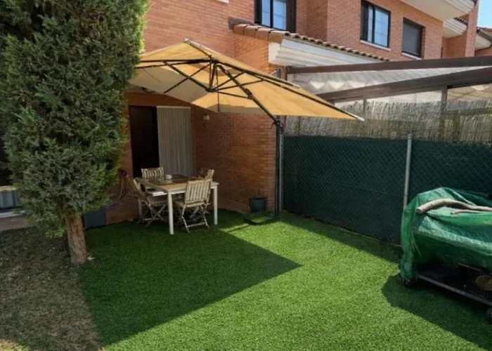 La Casa Del Cipres * Aldeamayor de San Martin